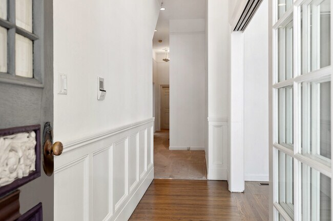 Building Photo - 1406 Post St