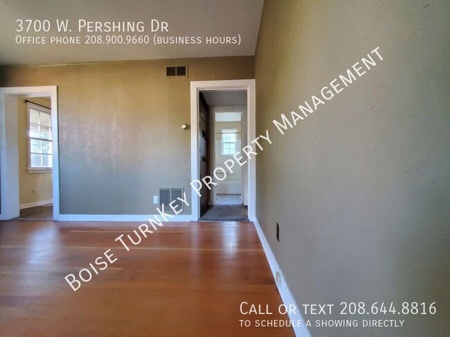 Building Photo - 3700 Pershing Dr