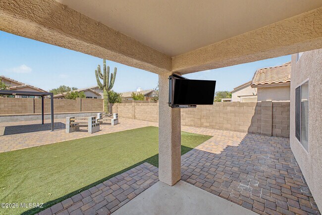 Building Photo - 2656 W Mountain Heights Ct