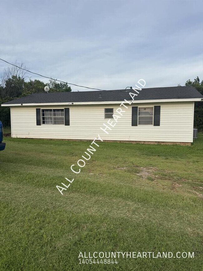 Building Photo - 12712 W Hwy-51