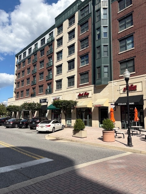 Building Photo - 1408 Steuart St