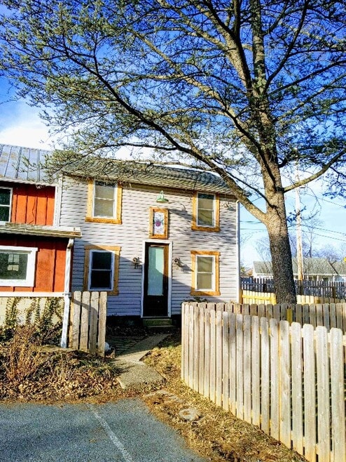 Building Photo - 60 Linglestown Rd