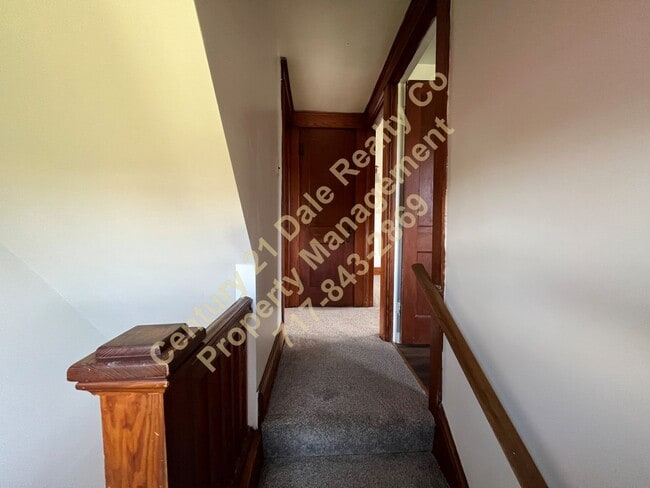 Building Photo - 3 BR Cape Cod in Eastern School District R...