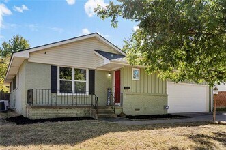 Building Photo - Beautifully Renovated 3-Bed, 2-Bath Home in Midtown Tulsa!