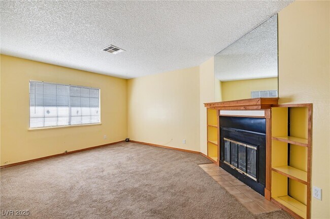 Building Photo - 203 Cimarron Ct