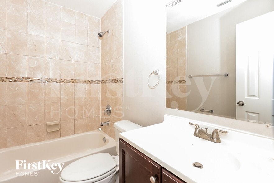 Building Photo - 6126 Arcade Ct