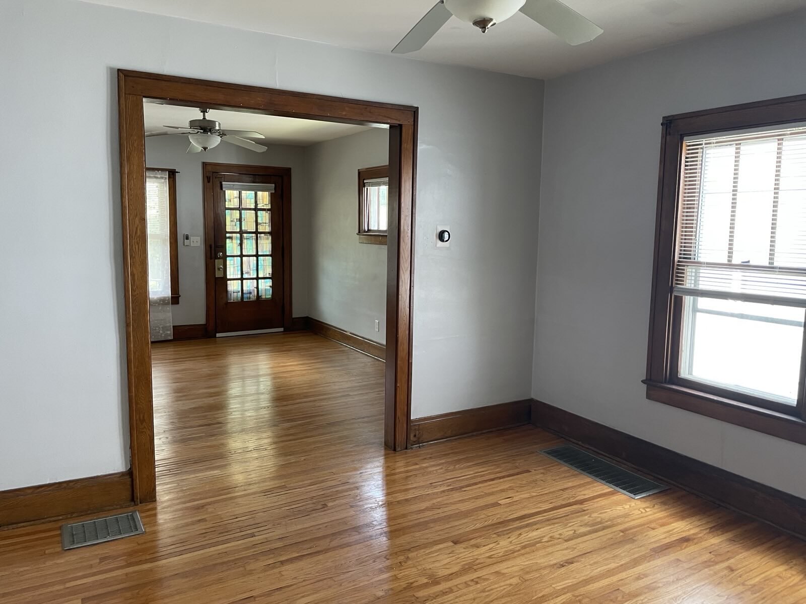 Building Photo - 346 Olentangy St