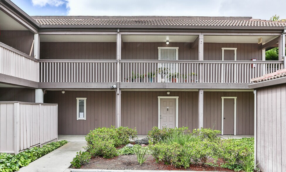 Front of Ground Unit - 47112 Warm Springs Blvd