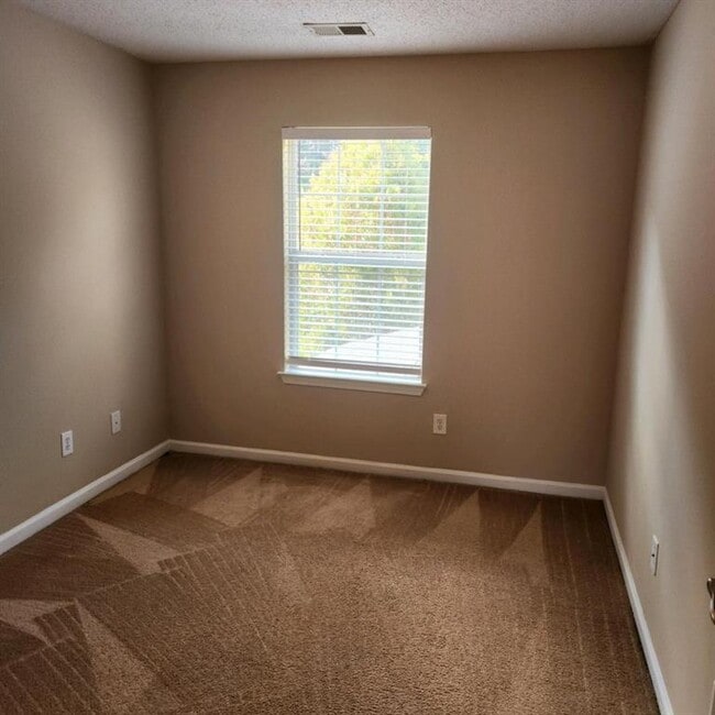 Building Photo - 3543 Parc Cir SW