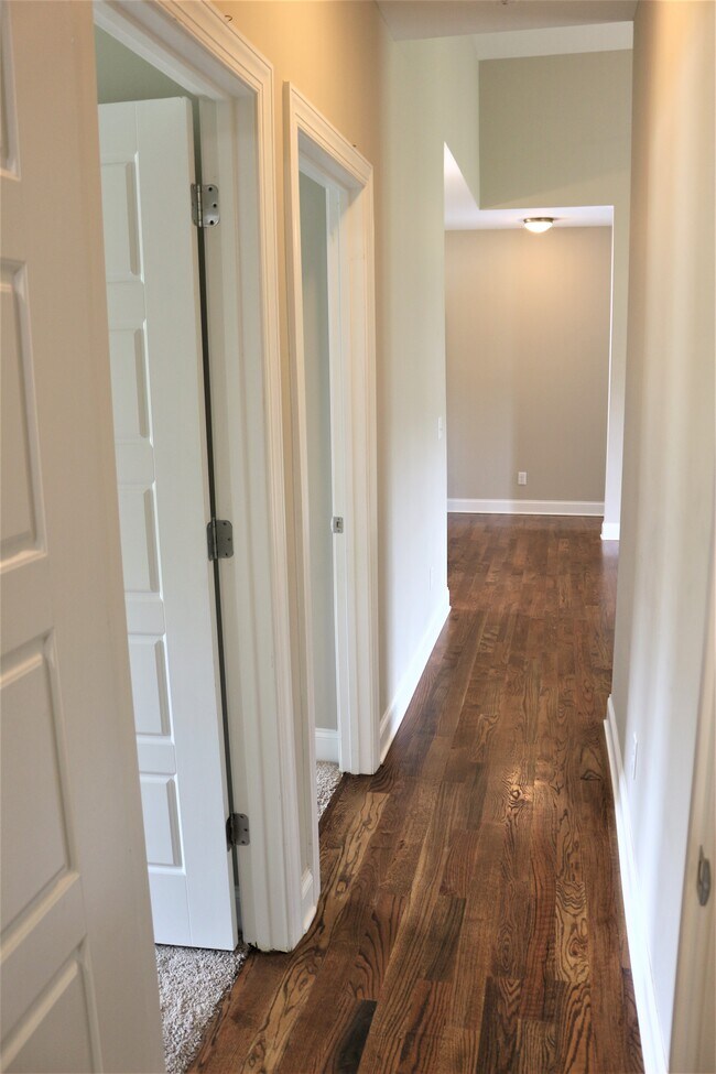 Building Photo - 3426 Fleeman Place Dr NE