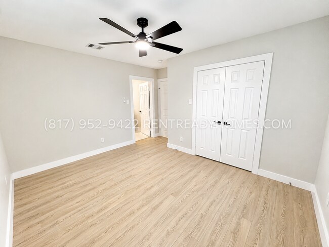 Building Photo - 4919 Dickens Rd