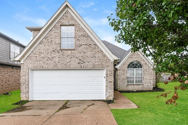 Primary Photo - 1216 Jackson Pond Cir