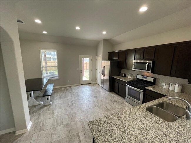 Building Photo - 5925 Malta Cir