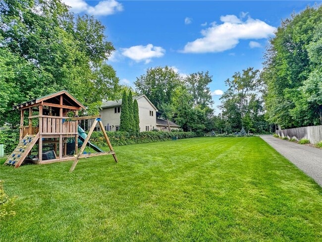 Building Photo - 4722 West Arm Rd