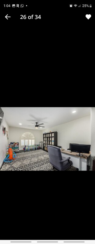 Building Photo - 6814 E Evans Dr
