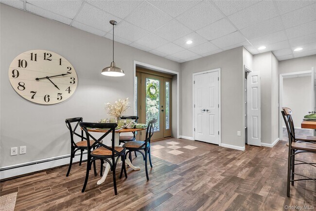 Building Photo - 22 Lauro Ridge Ct