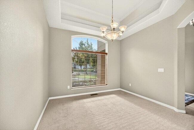 Building Photo - 460 Robert Trent Jones Blvd