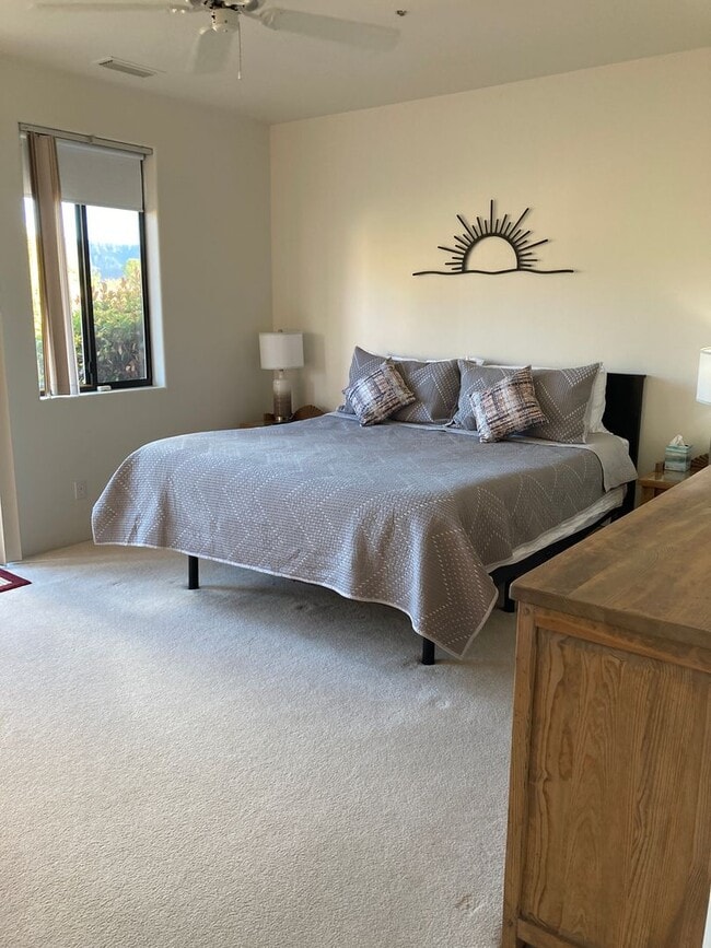 Building Photo - Gorgeous Furnished Arroyo Seco Townhouse with Fabulous Views!