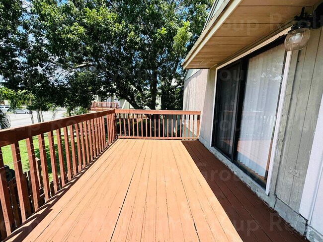 Building Photo - 26 Crossings Cir