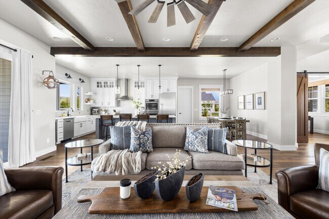 Building Photo - Furnished Luxury Rental in Dry Creek Ranch