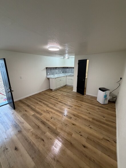 Building Photo - 103 N Francis St