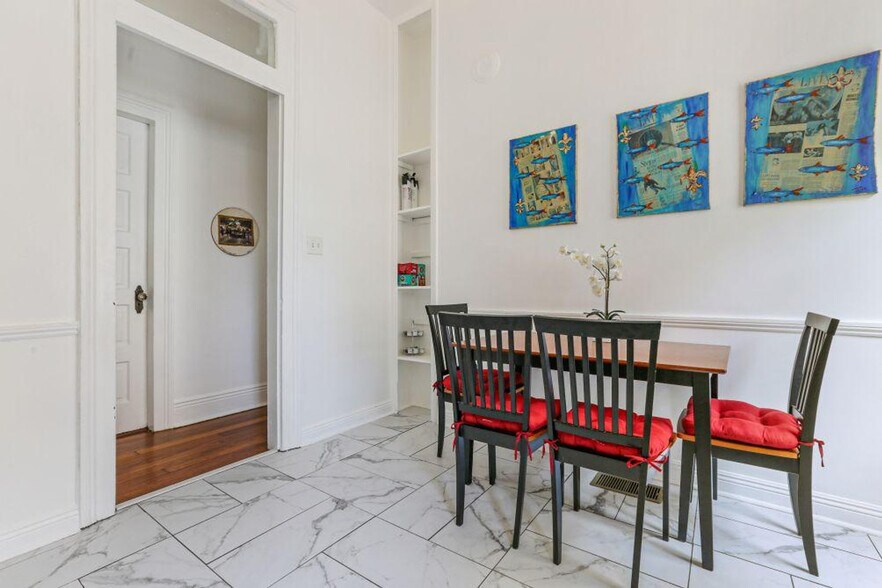 Building Photo - 5128 Freret St