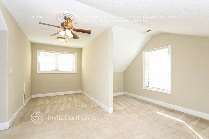 Building Photo - 3837 Sally Ln