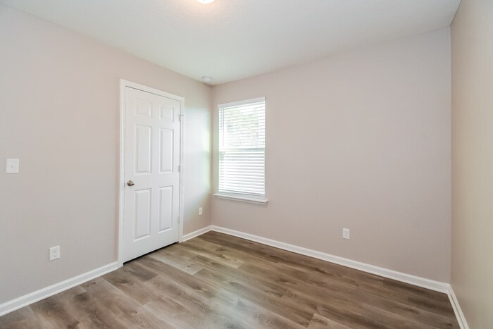 Building Photo - 77830 Lumber Creek Blvd