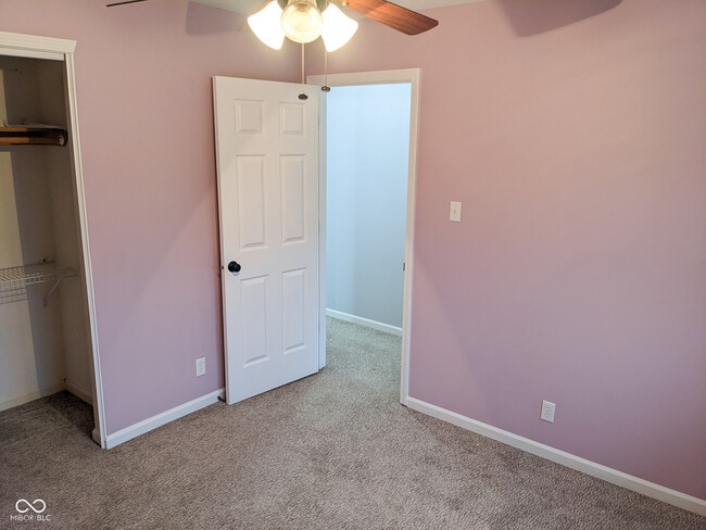 Building Photo - 7617 Willow Ridge