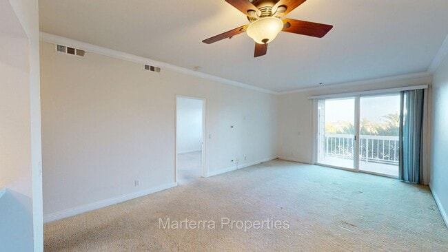 Building Photo - 1 Bedroom home in Seabridge Villas!