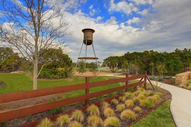 Building Photo - 609 Raglands Rd