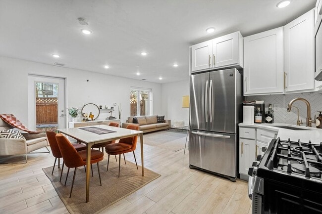 Building Photo - 27 Hackensack Plank Rd