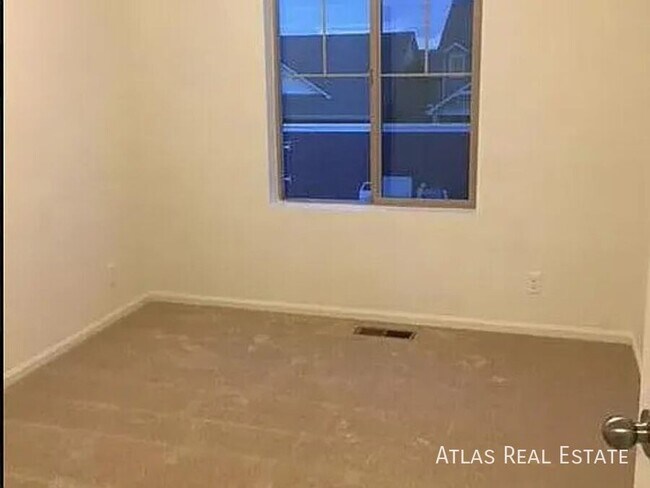 Building Photo - 18252 E 52nd Ave