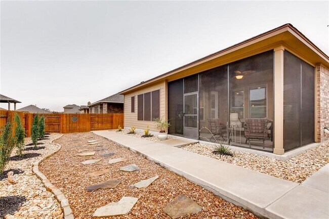 Building Photo - 3124 Pablo Way