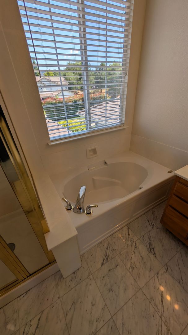 Building Photo - 4-Bedroom Danville Home in Quiet Cul-De-Sac | Prime Tassajara Location Top Schools