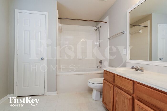 Building Photo - 6523 Bluestone Springs Ln