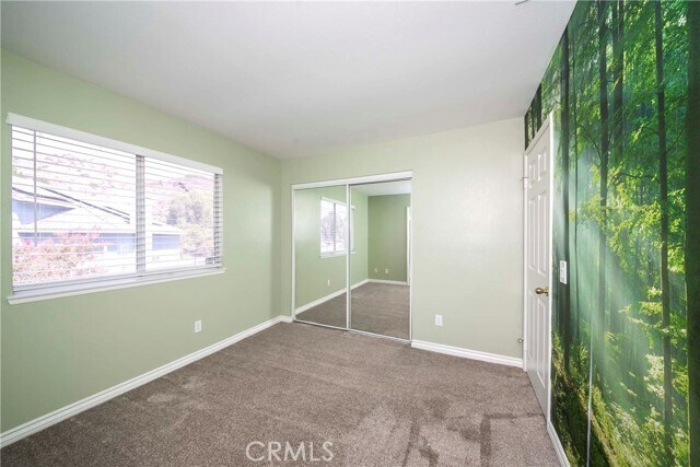 Building Photo - 701 Barnsley Way