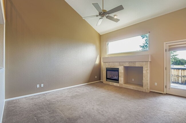 Building Photo - Spacious 4-Bedroom Home in Parker’s Desira...