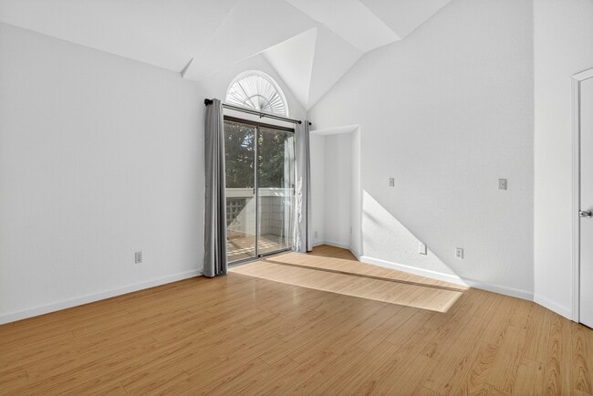 Building Photo - 466 Mountain Laurel Ct