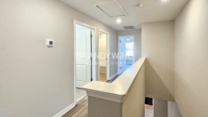 Building Photo - 5572 Mercado Dr