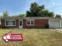 Building Photo - 811 Miami Blvd