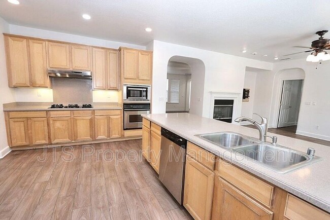 Building Photo - 150 Allaire Cir