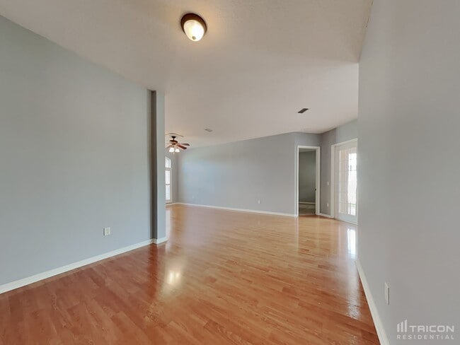 Building Photo - 21532 Silver Bay Pl