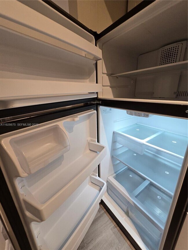 Building Photo - 835 Lenox Ave.