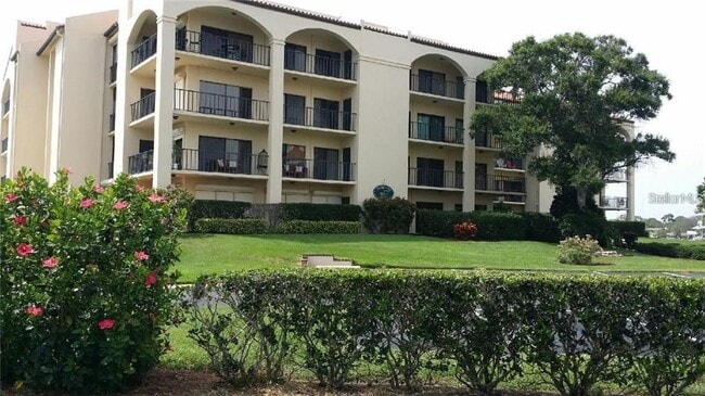 Building Photo - 328 Mariner Dr