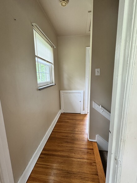 Building Photo - 1505 Ravinia Rd