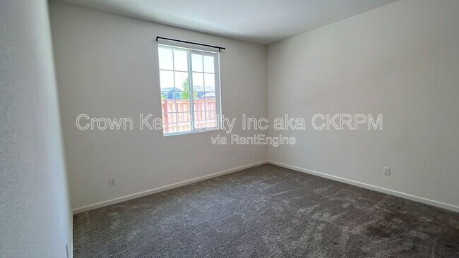 Building Photo - 2898 Tostalinda Dr