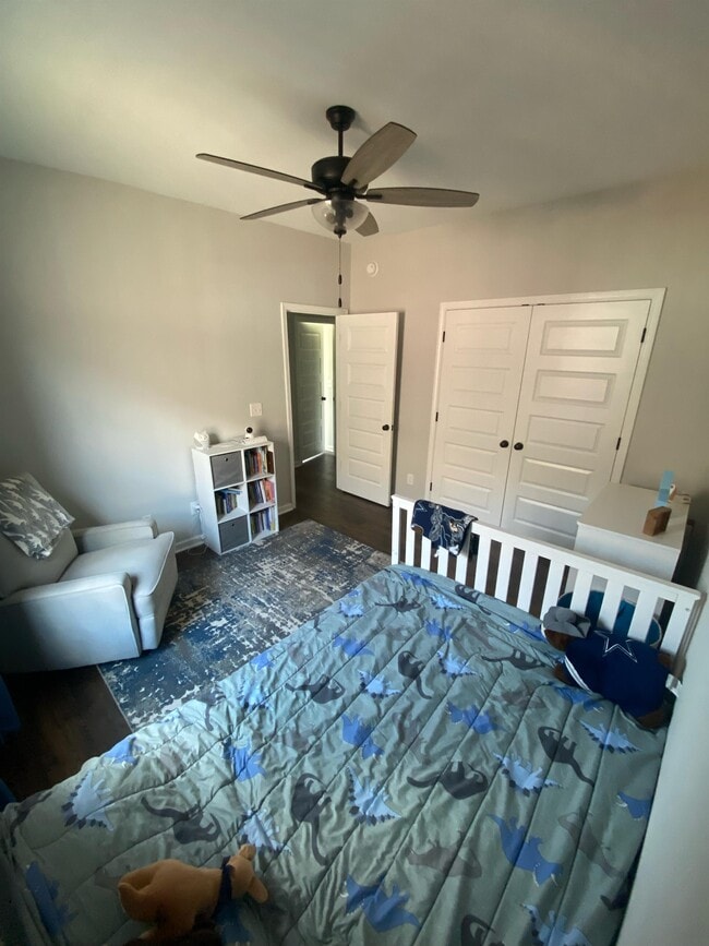 Building Photo - 9183 Helena Dr