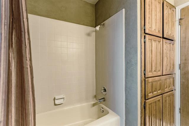 Building Photo - 3100 Green Country Ct