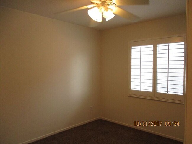 Building Photo - 35736 Emily Ave